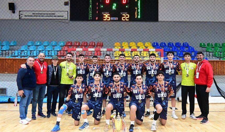 Hentbolun Süperleri UKÜ