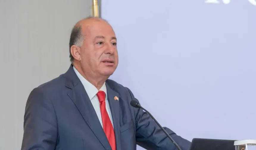 Dinçyürek: Sağlık alanında yapılan grevler yasaklandı