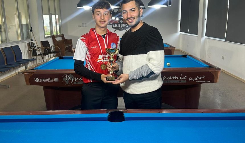 Ada Efe dördüncü kez üst üste şampiyon