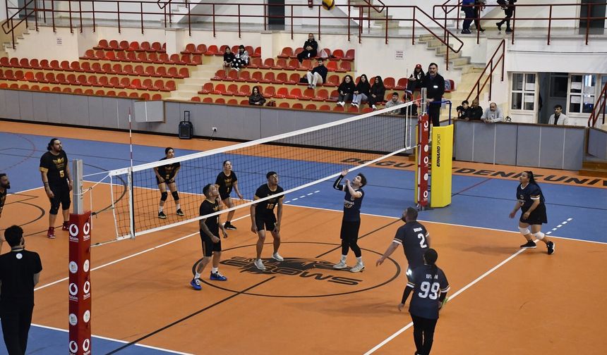 DAÜ’de smaçlar Şampiyon Melekler anısına atılıyor