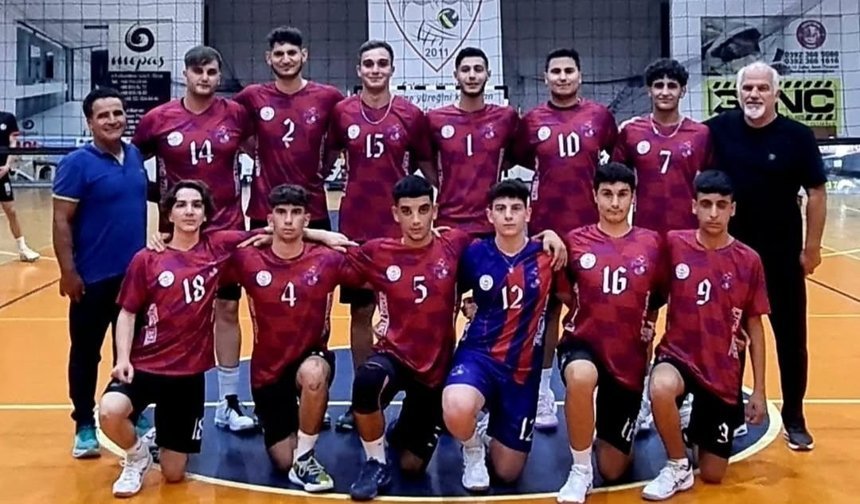 Büyük Erkeklerde Erenköy Karpaz Belediyesi finale yükseldi