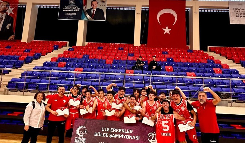 U18 Erkek Karması yarı finalde