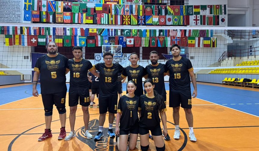 DAÜ Şampiyon Melekler Voleybol Anı Turnuvası devam ediyor
