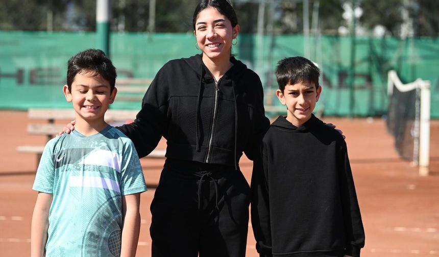 Ekrem Yeşilada Kış Kupası’nda 9 Yaş kortlarında büyük heyecan