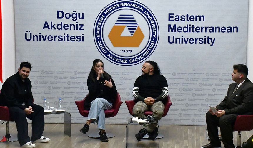 DAÜ'de Hayko Cepkin ve Pelin Akil’e yoğun ilgi