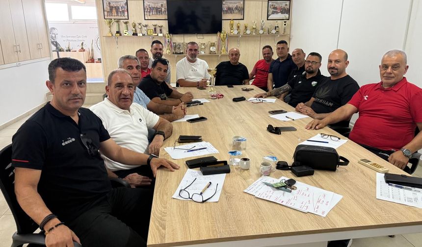 Şampiyon teknik adamlar CONİFA’ya gönderiliyor