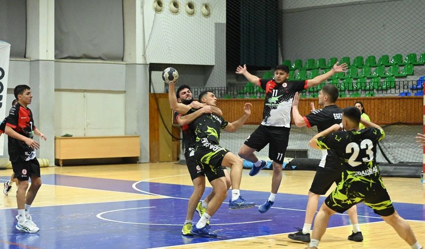 UKÜ ve Darbaz şampiyonluk için karşılaşacak