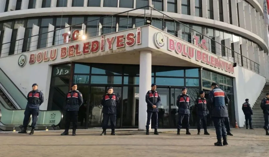 Bolu Belediyesi Başkan yardımcısı ve meclis üyesi gözaltına alındı