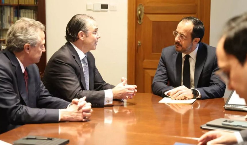 Hristodulidis: “Enerji sektöründe ivedi gelişmelere ihtiyaç var”