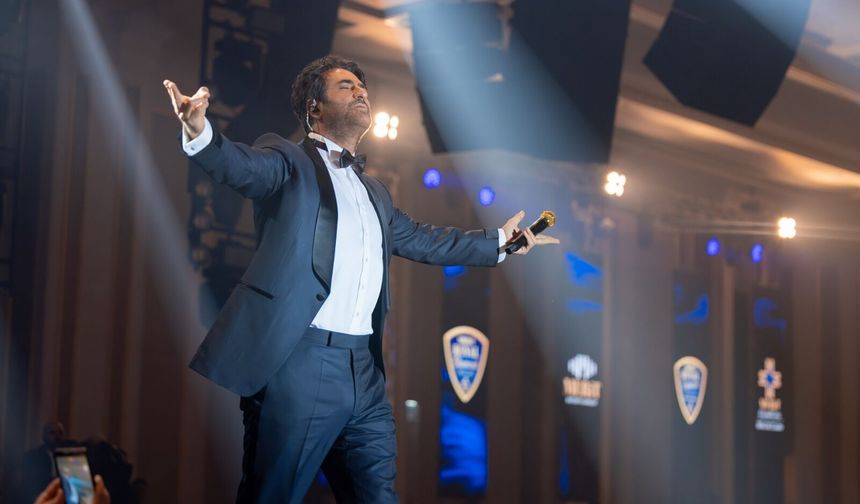 Mahsun Kırmızıgül’den, Merit Royal Diamond’da müzik ziyafeti