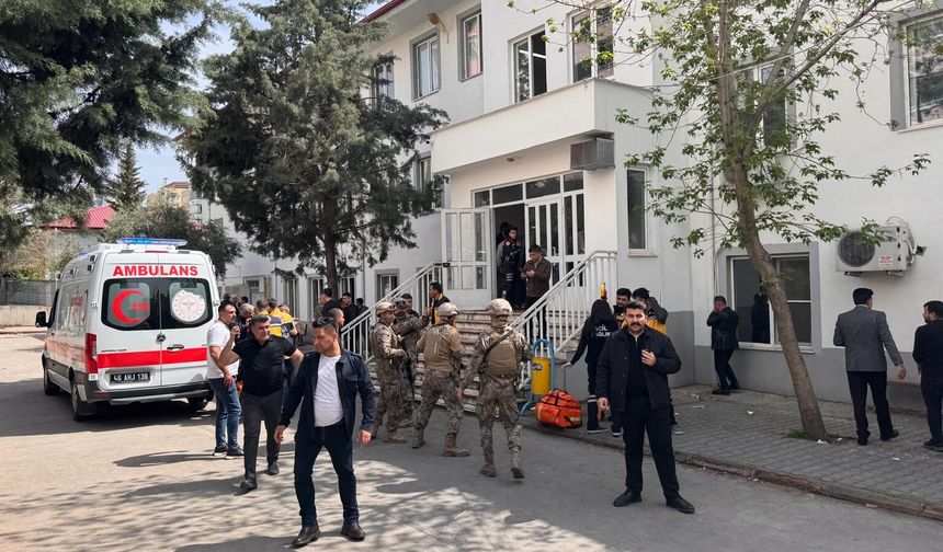 Kahramanmaraş'ta okulda silahlı saldırıda ölü sayısı yükseldi