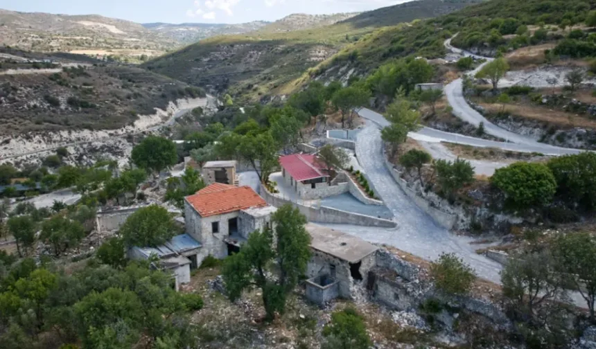 Rumlar, Paçayı İsrail'e Kaptırdı