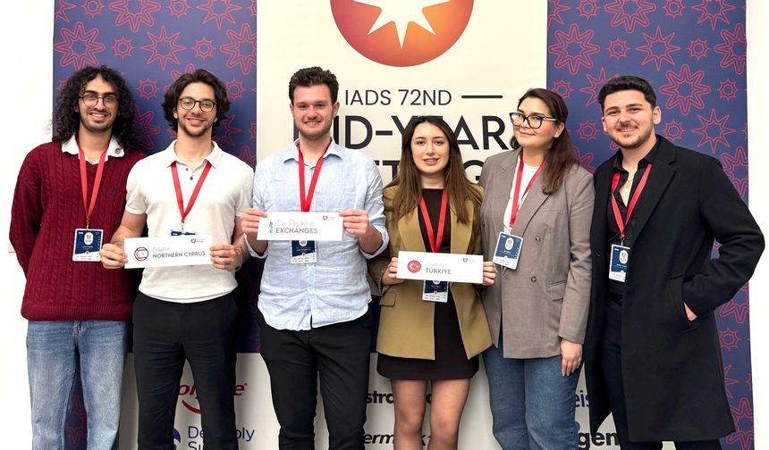 Diş Hekimliği Fakültesi öğrencileri Bakü’de Olimpiyat şampiyonu oldu