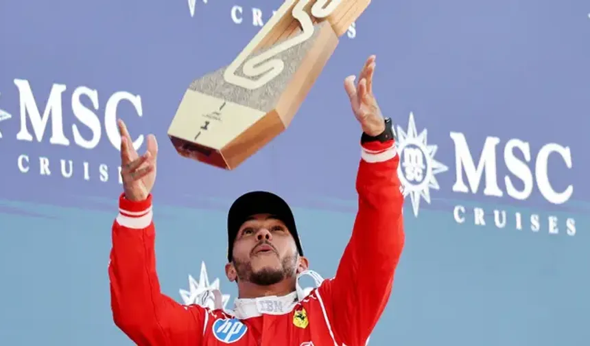 Barselona'da zafer Lewis Hamilton'ın