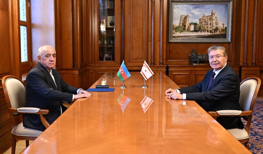 Azerbaycan'la karşılıklı charter seferler masaya yatırıldı