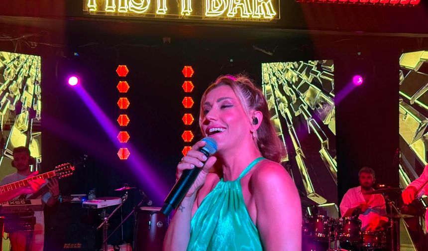 Misty Bar’da coşku dolu gece