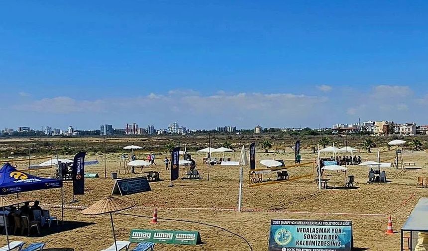 Plaj Voleybolunda heyecan Glapsides Plajı’nda sürecek