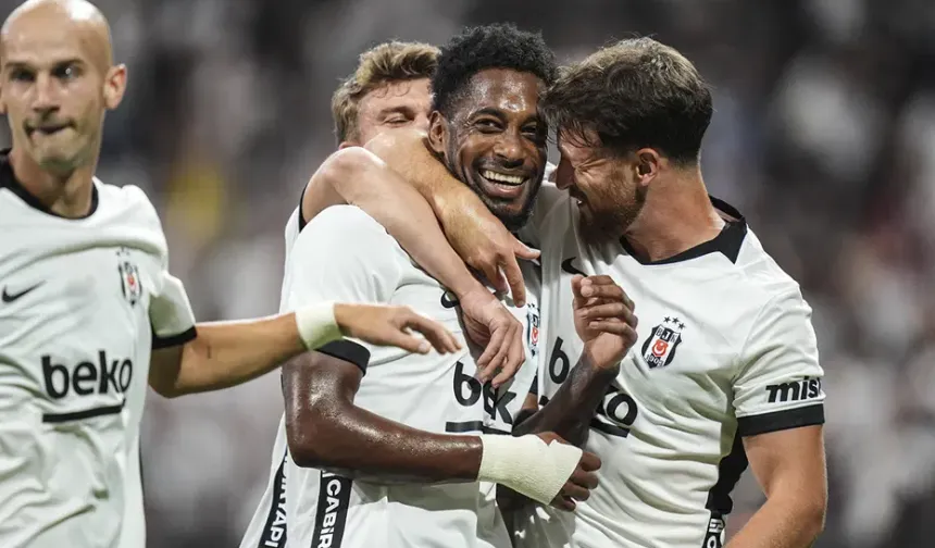 Beşiktaş, tur kapısını araladı