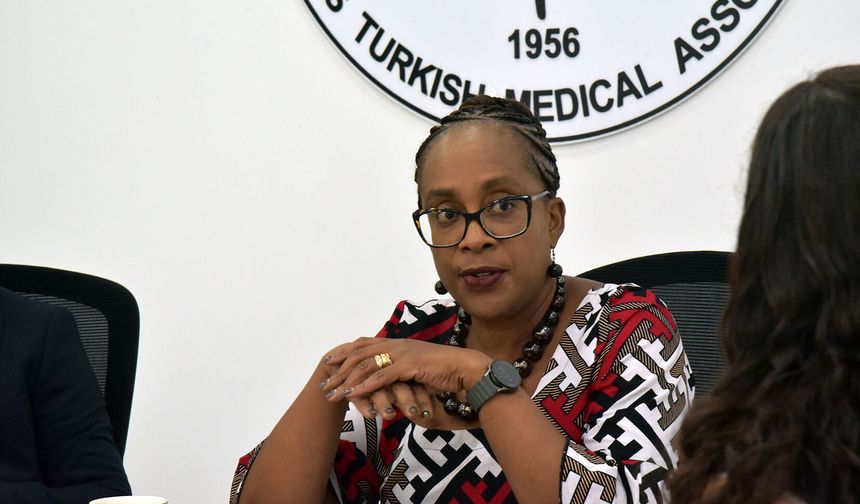 Dr. Jacqueline Kitulu: “Tabip birlikleri tıptaki standartların koruyucusu”