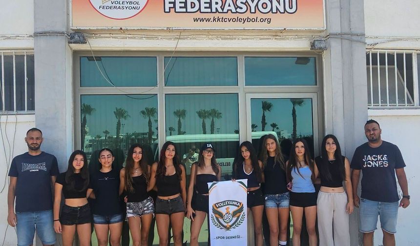 Voleybol liglerinde transferde hareketli gün