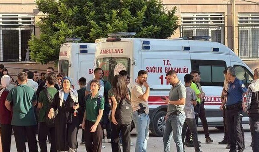 Okul önünde silahlı saldırı