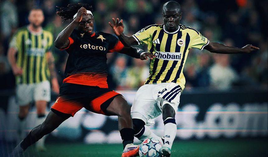 Fenerbahçe  90'da yıkıldı