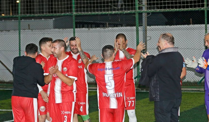 Bankalarda finalin adı: Koopbank – İş Bankası