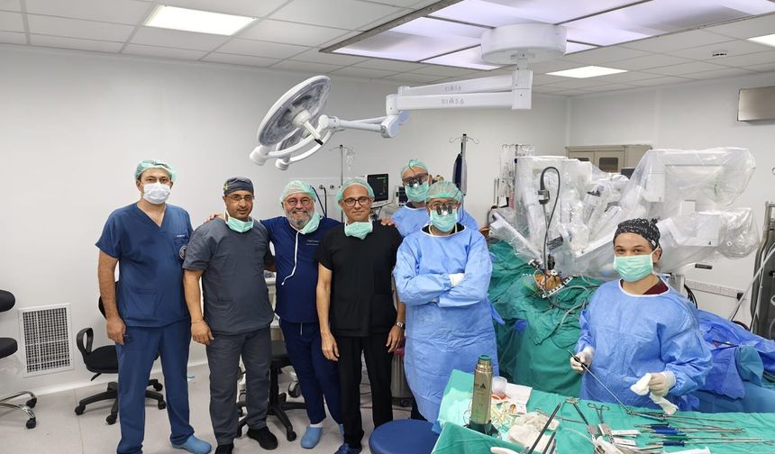 KKTC’de kalp cerrahisinde bir ilk
