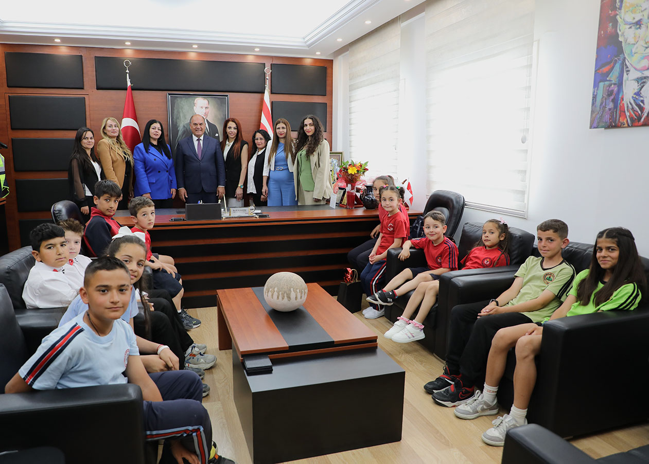 Karavezi̇rler Zi̇yaret (2)