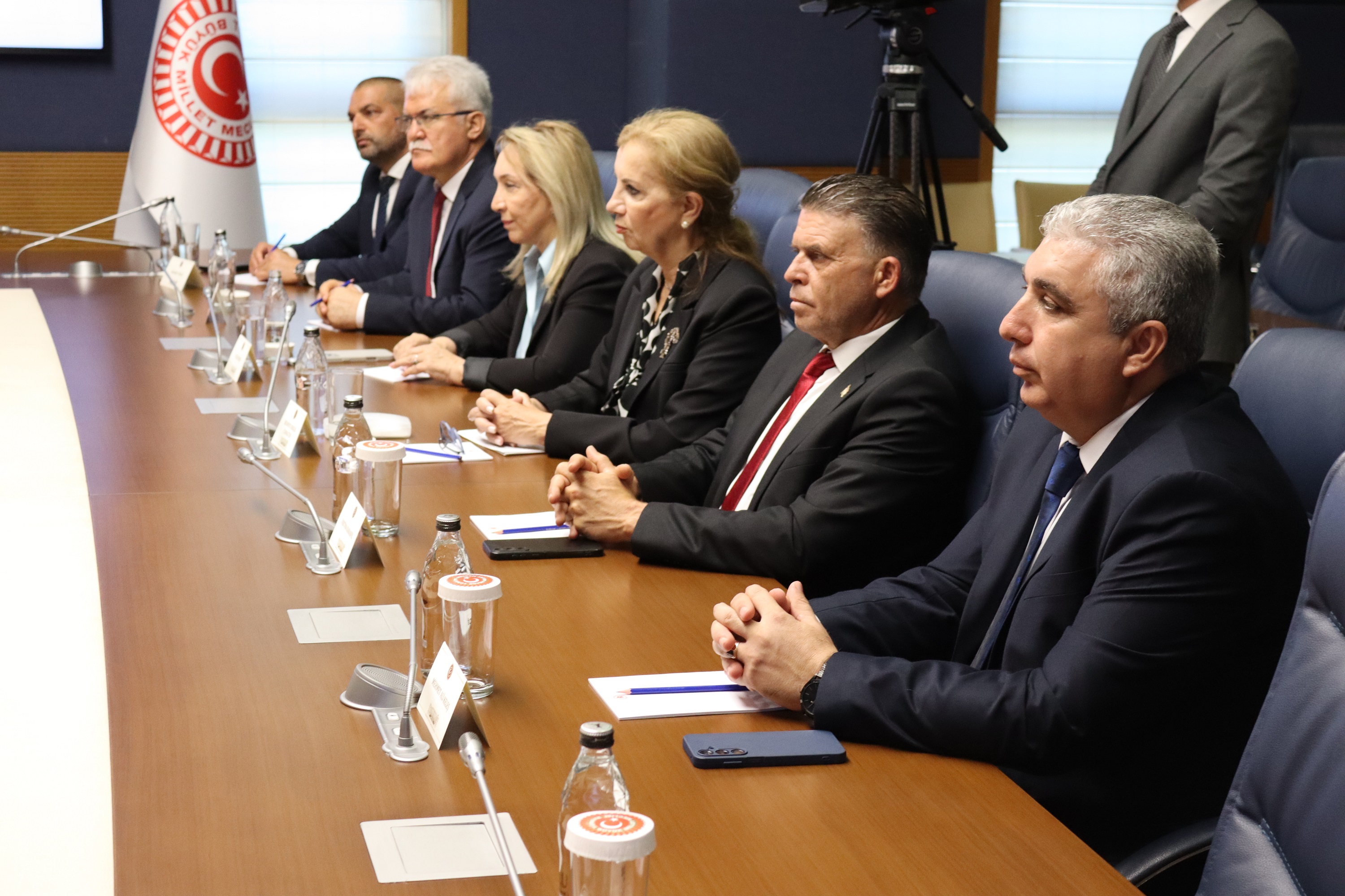 1751973547321Dostluk Gruplari (1)