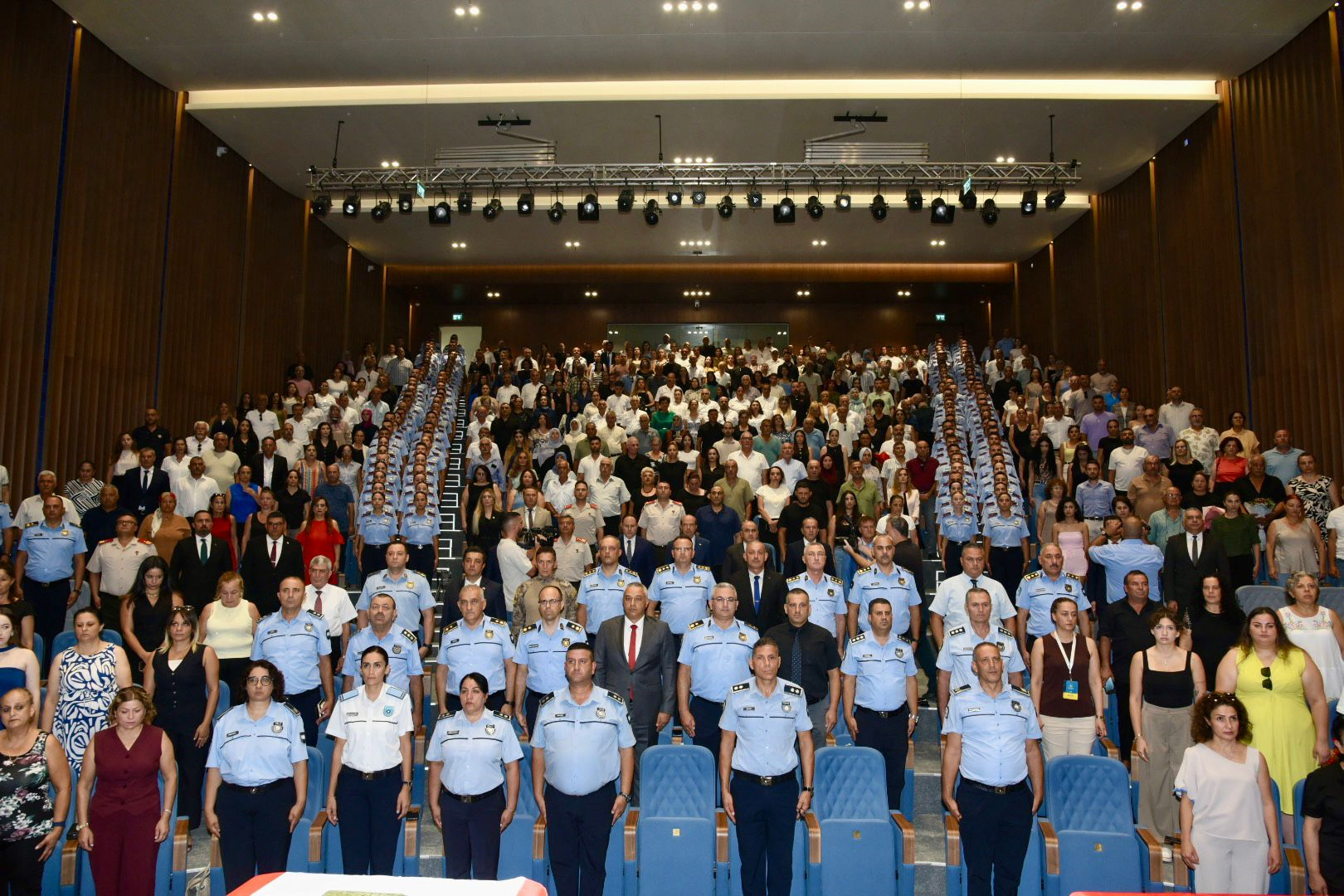 1754550631891Mezuniyet 2