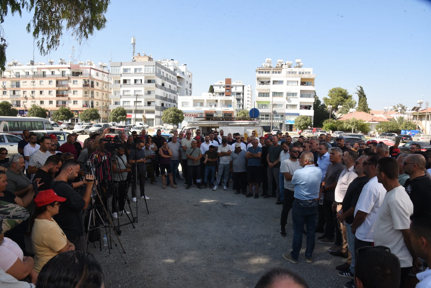 1755508277801Koop Sen 1