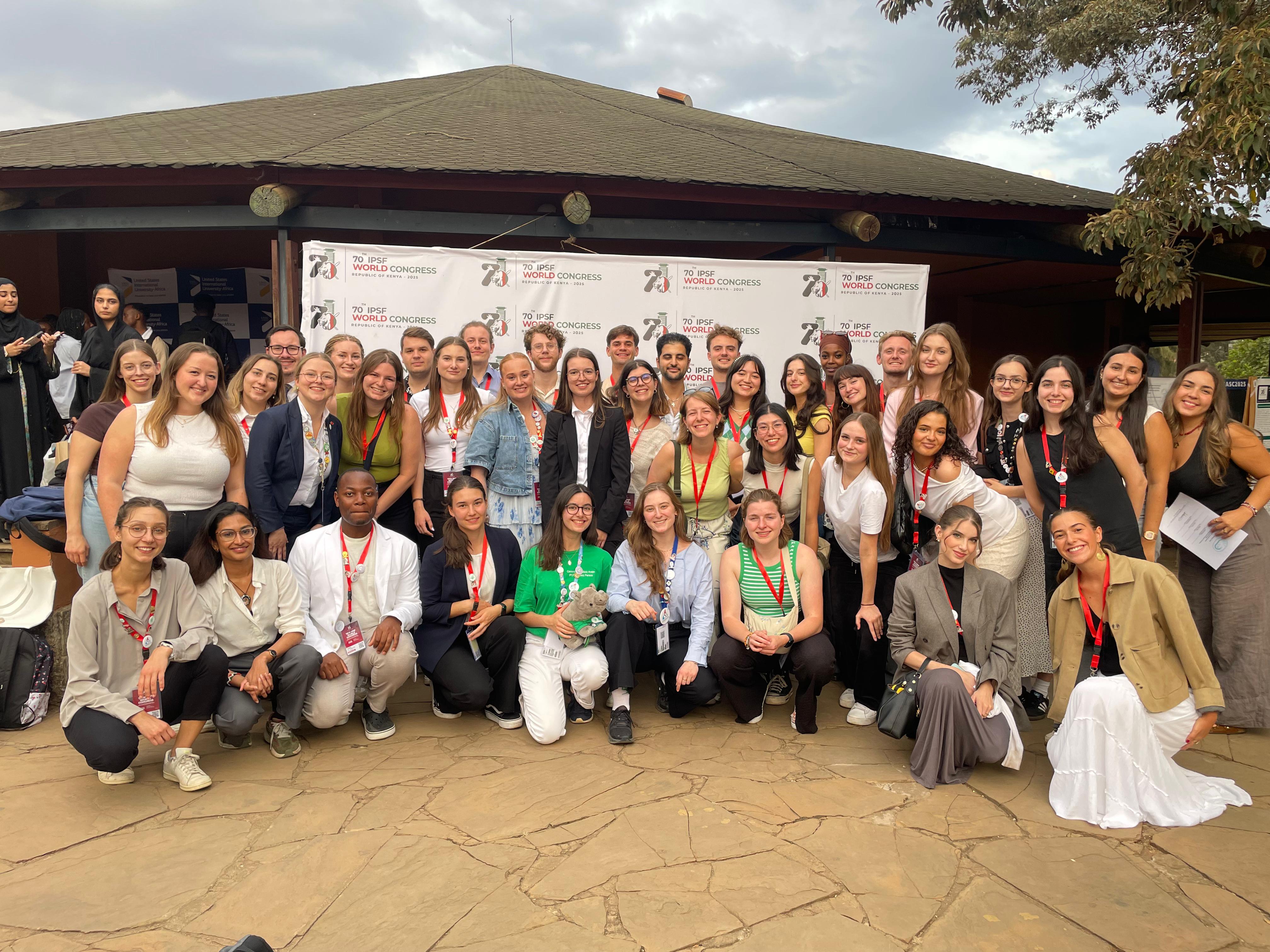 Neupsanc Kenya'da (1)