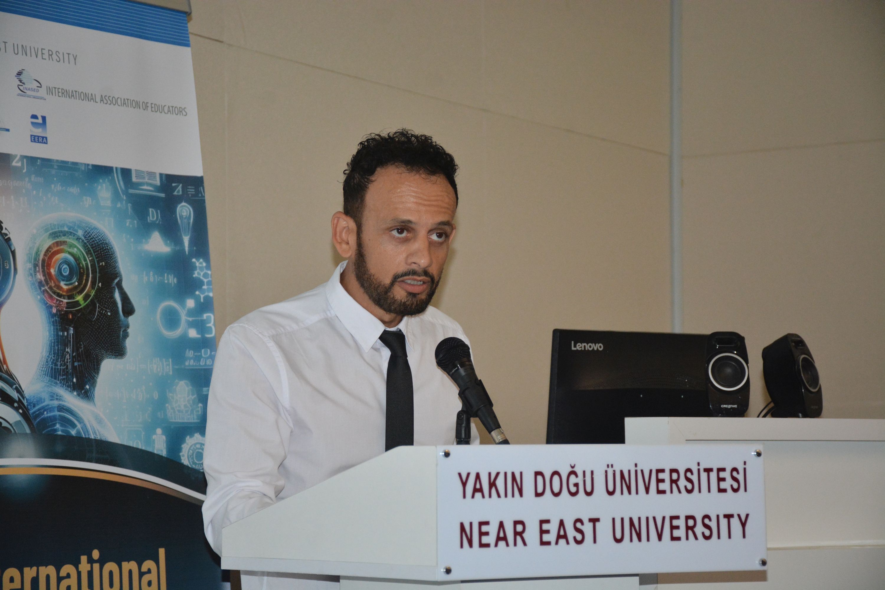 Prof. Dr. Umut Akçıl
