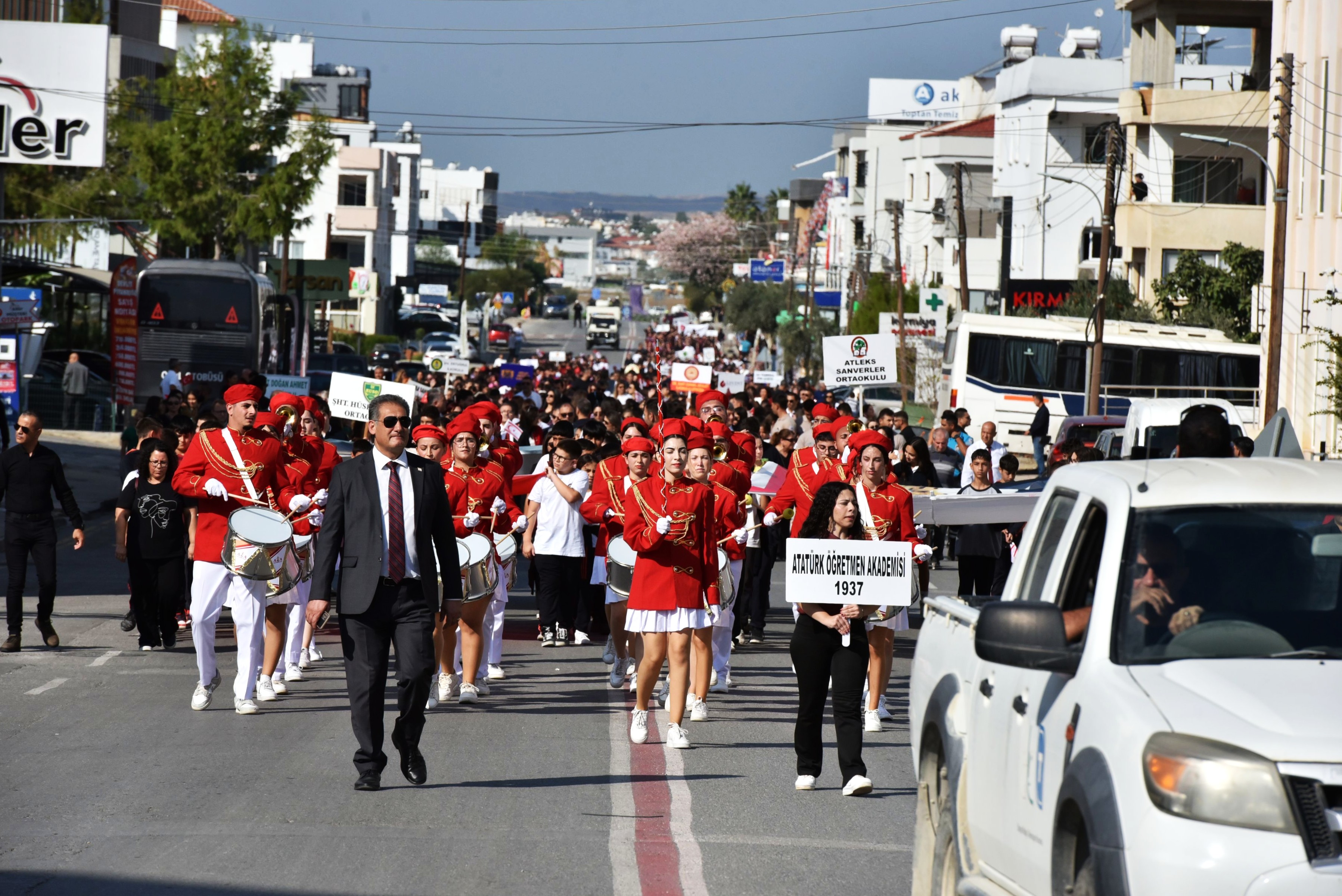 Cumhuri̇yet Kortej-1