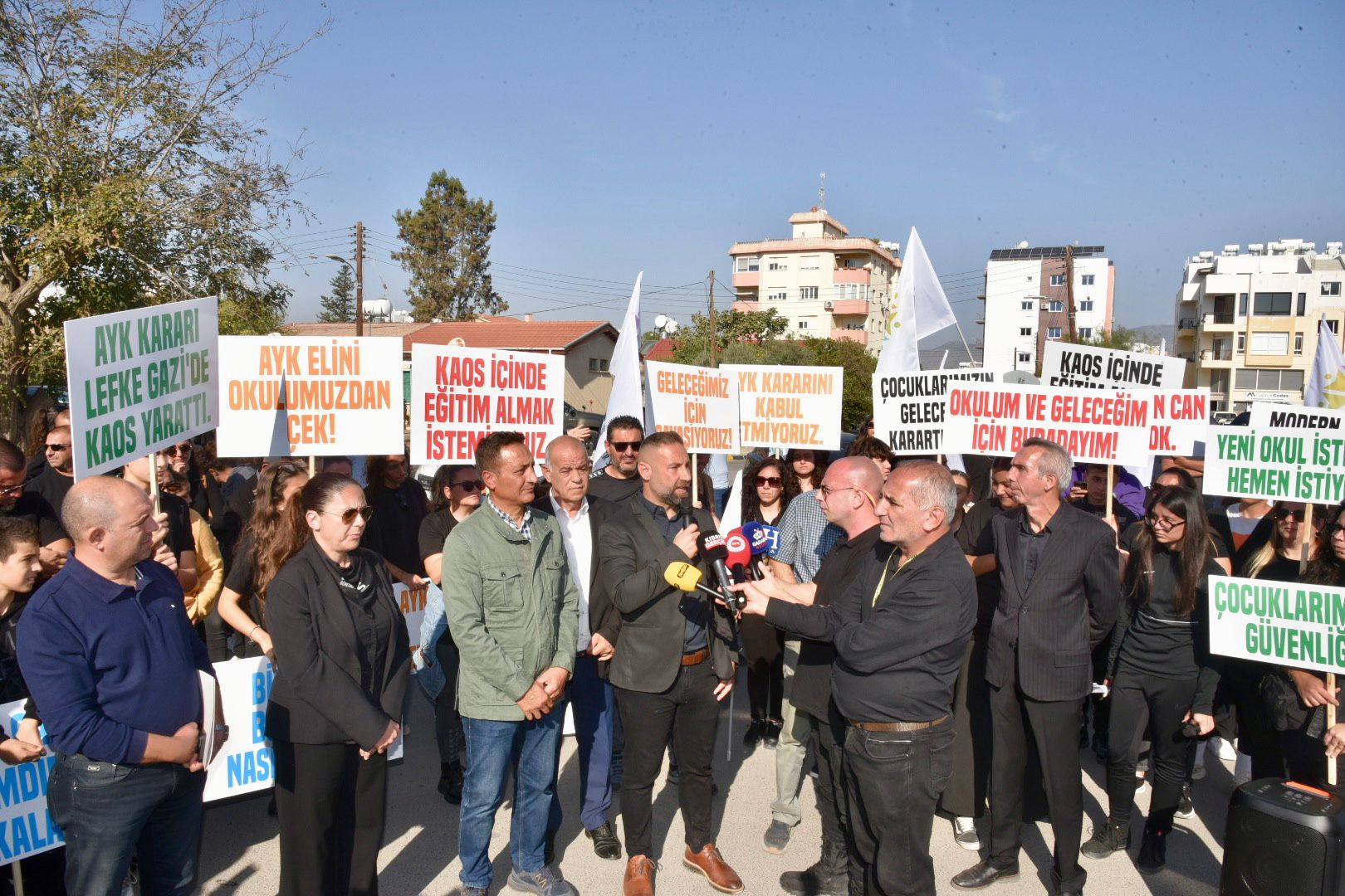 Lefke İstiklal İlkokulu Grev3