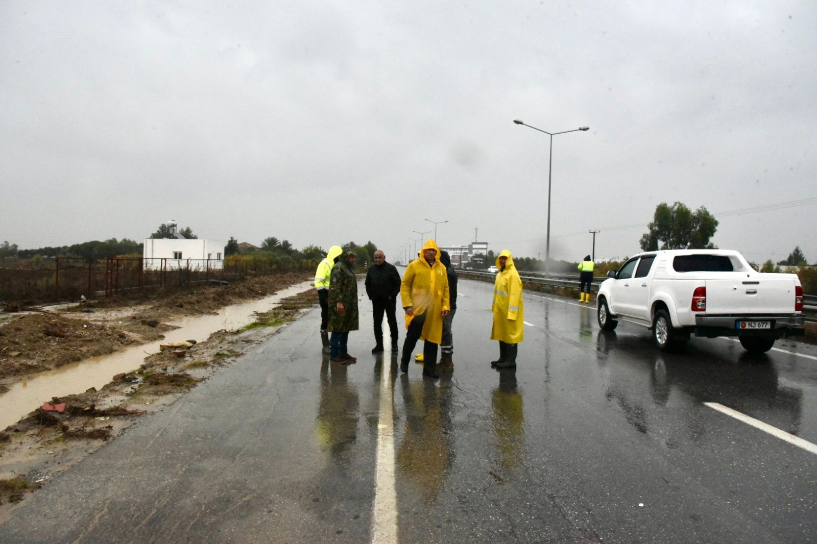 1765360145714Yağmurlar (Ti̇m) 3