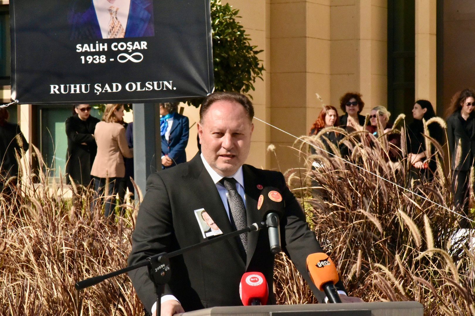 1773134525118Salih Coşar Cenaze 6 Ti̇m