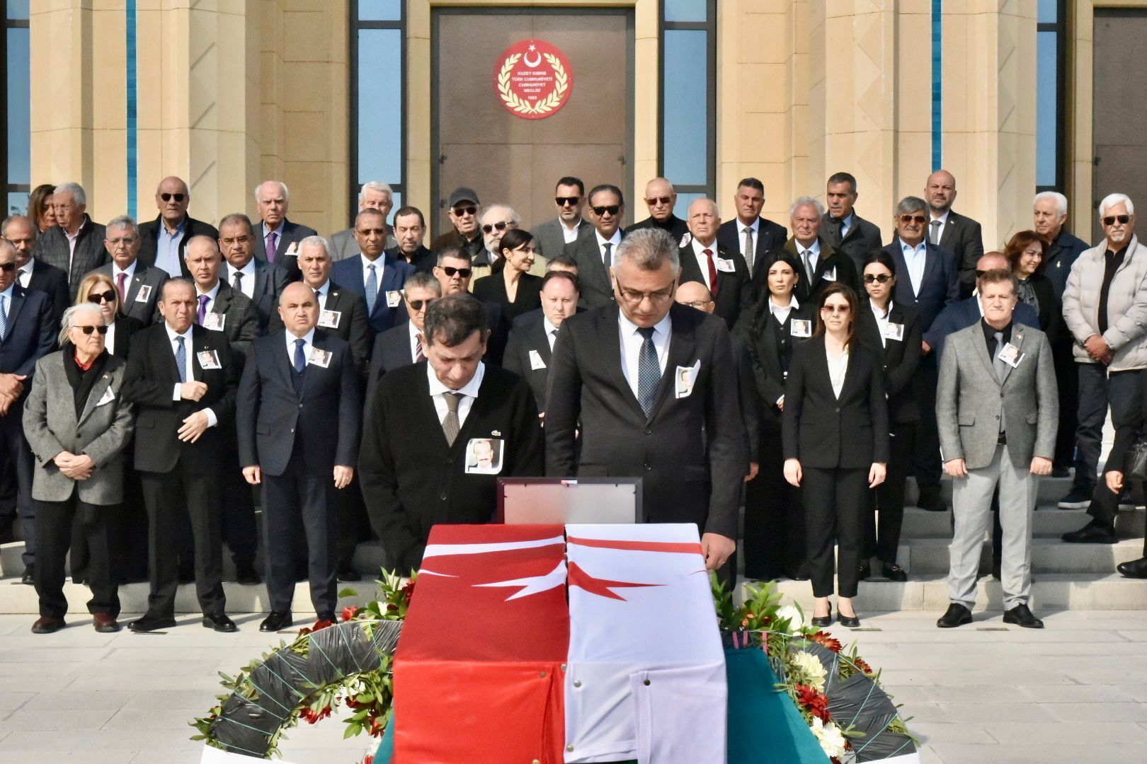 1773134525119Salih Coşar Cenaze 9 Ti̇m