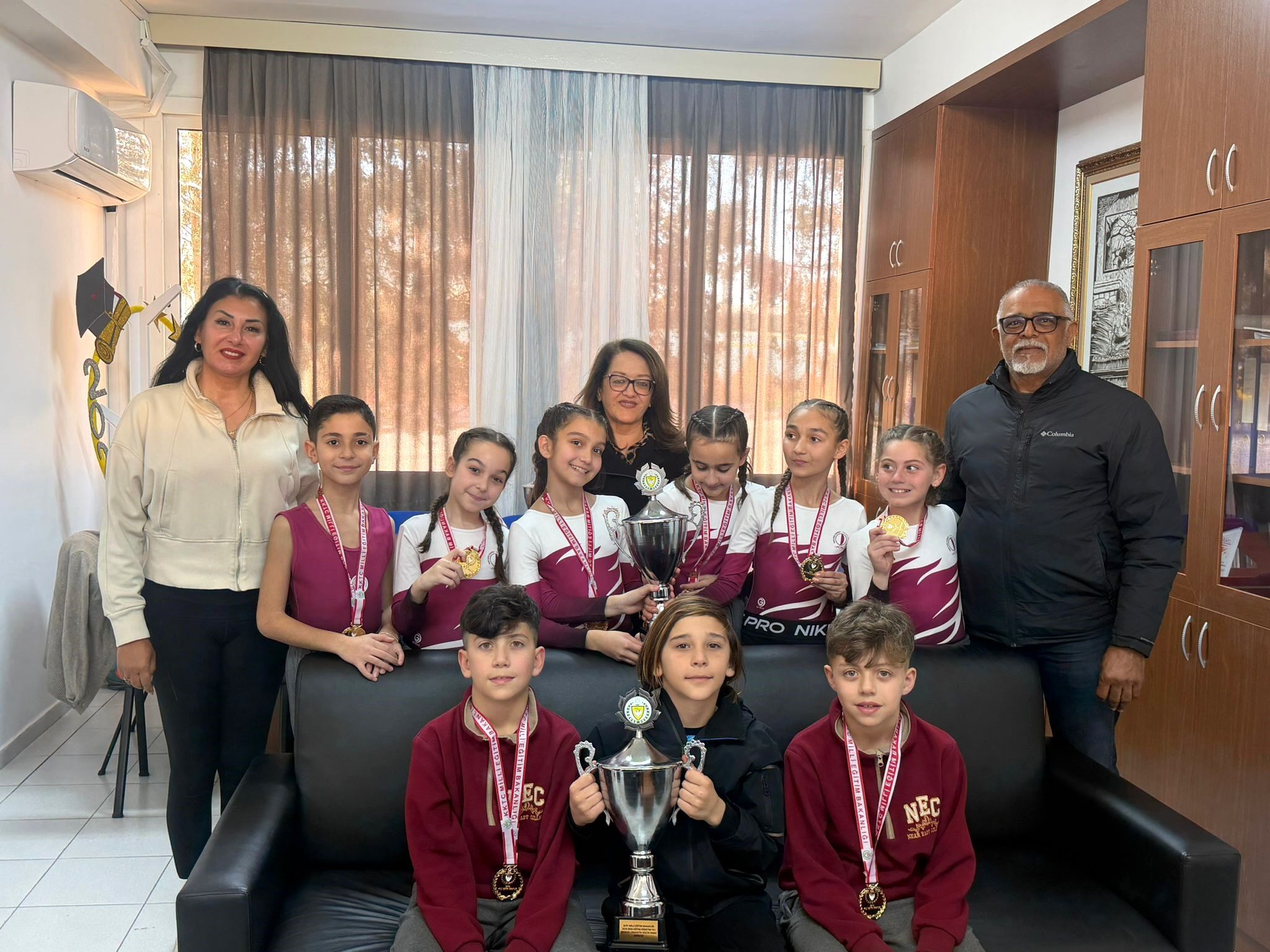 Yakın Doğu İlkokulu, Cimastik Şampiyonu (1)