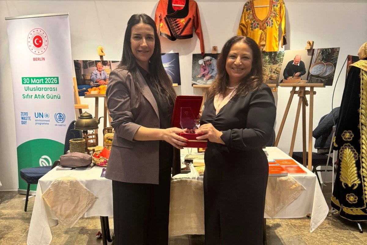 1775734086082Gazi̇mağusa Halk Danslari4