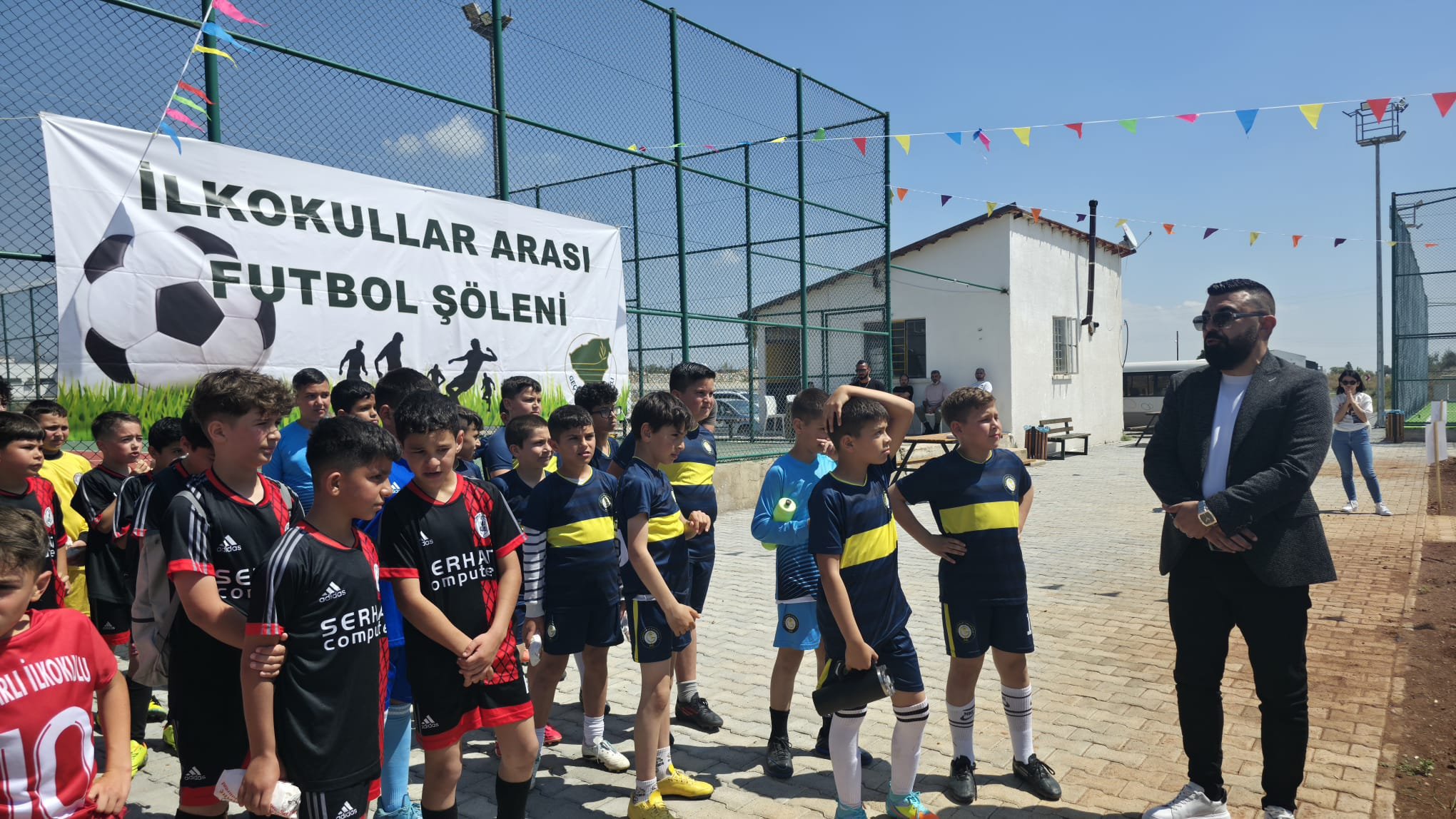 Geçitkale Serdarlı Belediysi Futbol Şöleni1