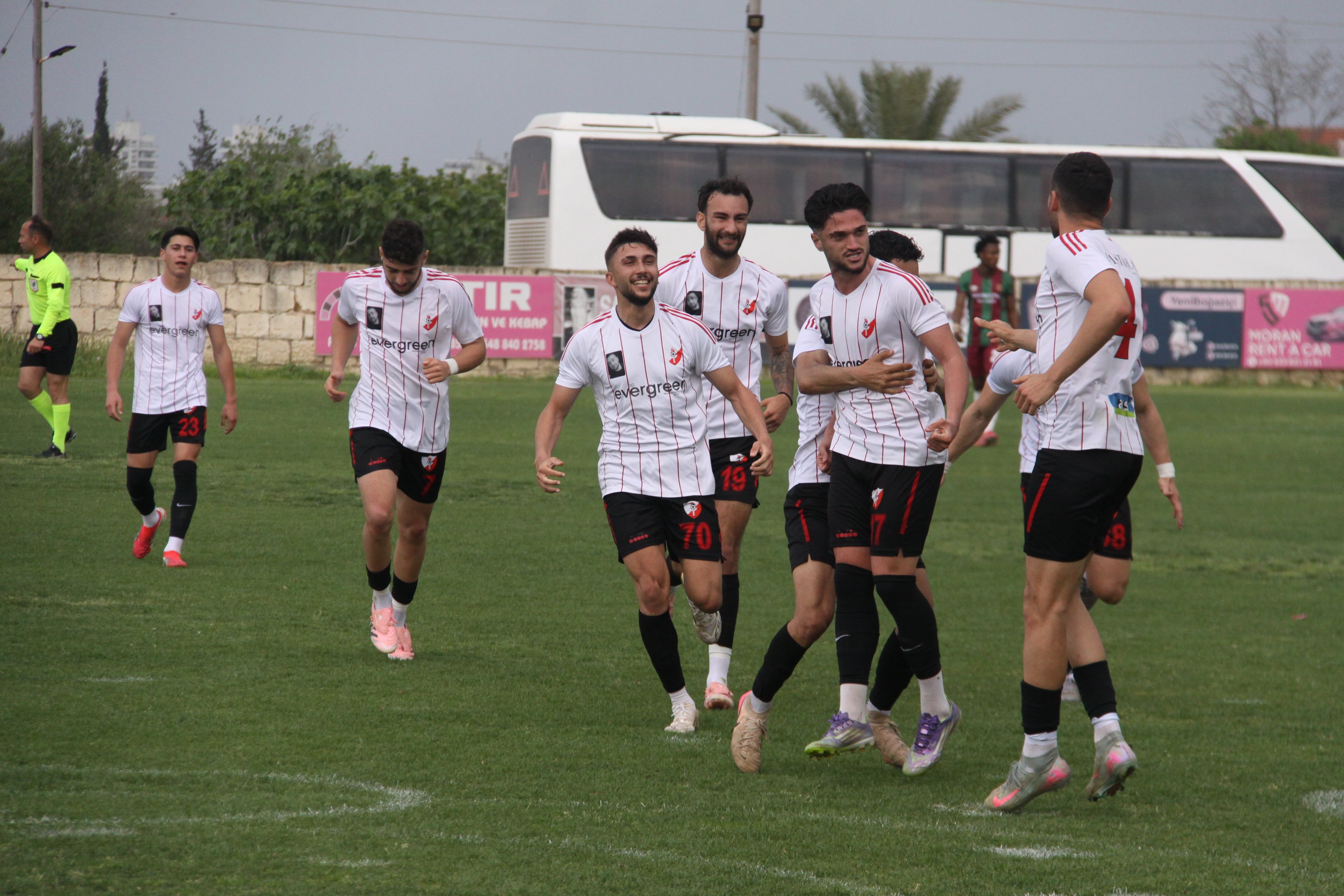 Mormenekş Esentep (3)