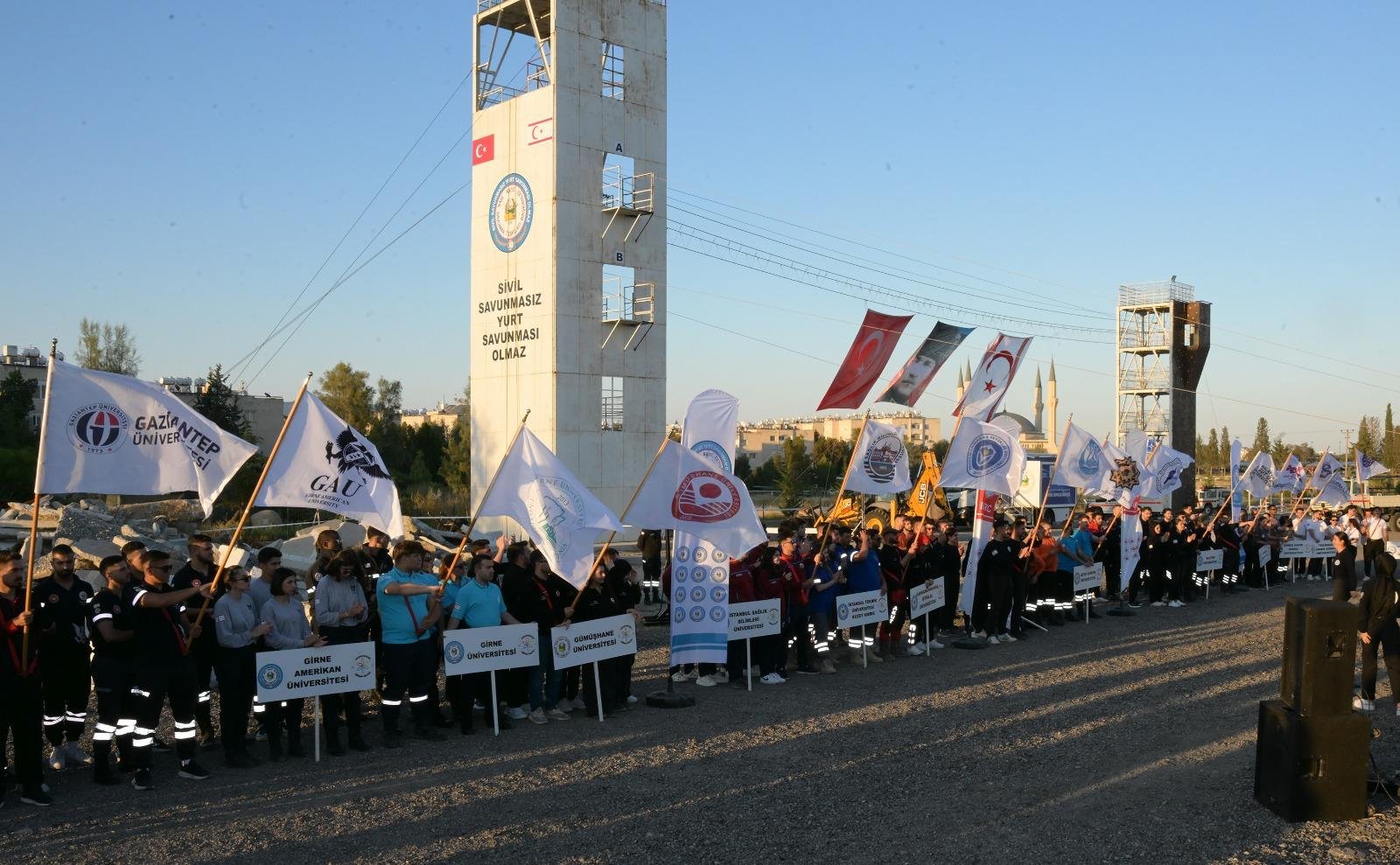 Yarış-4