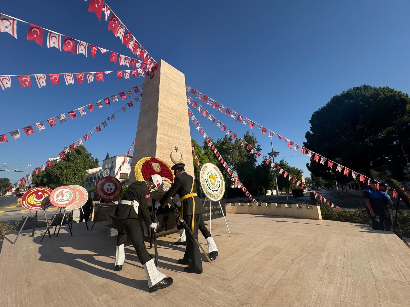 1784527936053Lefkoşa'da İlk Tören 20 Temmuz (9)