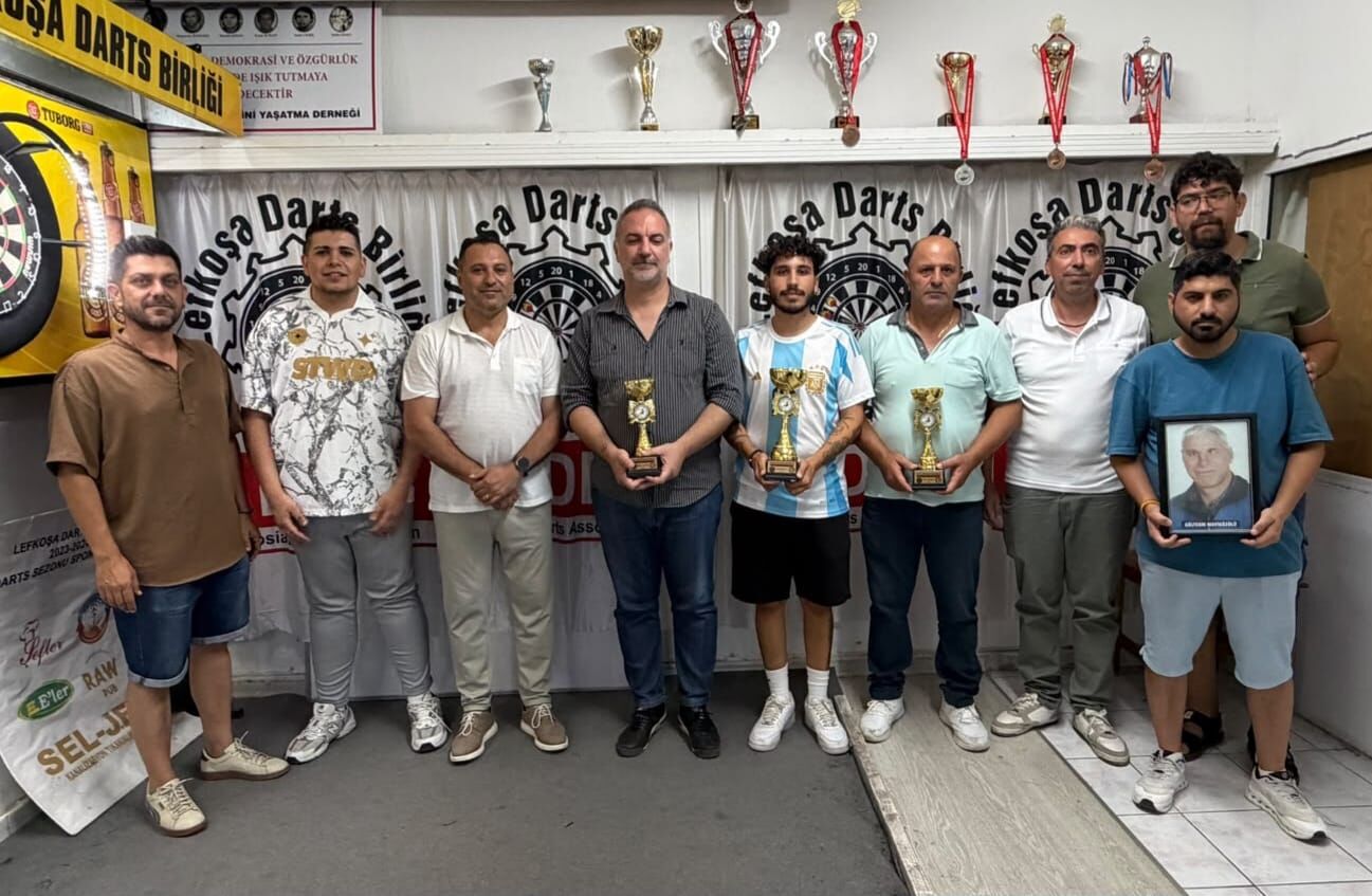 Darts (1)