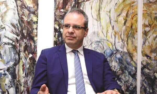 Rum Müzakereci Menelau: “Ara bölge 10 binden fazla kişinin yaşadığı Kıbrıs Cumhuriyeti toprağıdır”
