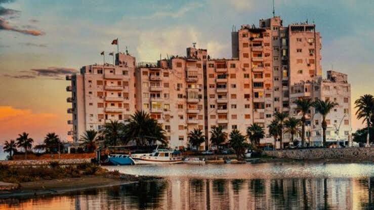 Gazimağusa’daki Deniz Yıldızı (Laguna) Apartmanları konusunda, Vakıflar İdaresi’nden, uyarı ve tedbir çağrısı