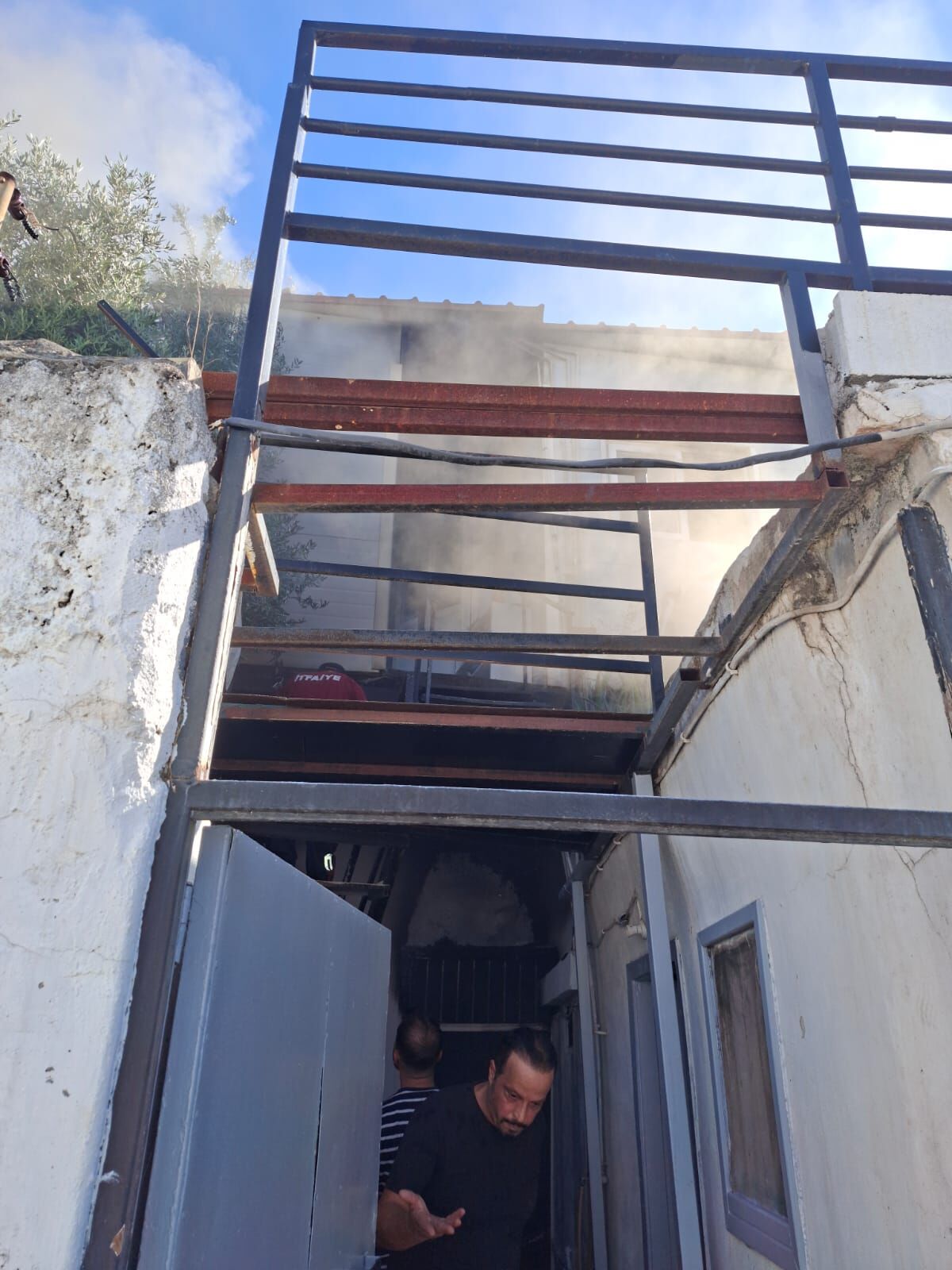 Surlariçi Yangın1