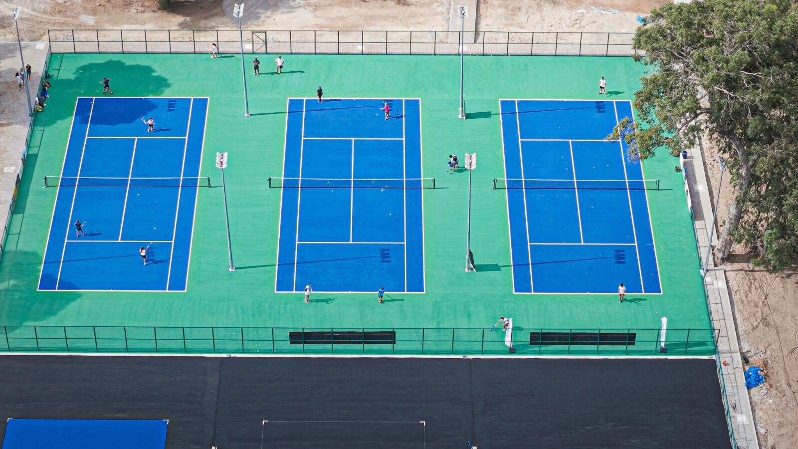 Gazimağusa’da tenis kompleksi projesinin ilk etabında altı kort tamamlandı
